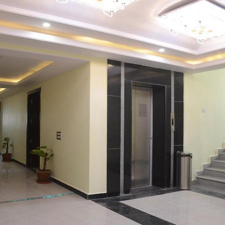 Puja Residency Hotel พาราณสี ภายนอก รูปภาพ