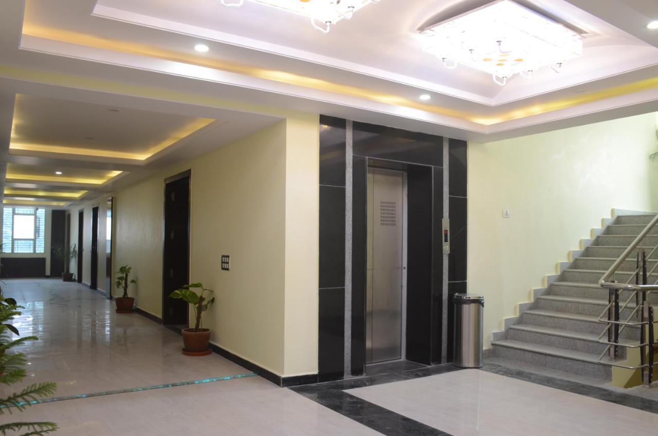 Puja Residency Hotel พาราณสี ภายนอก รูปภาพ