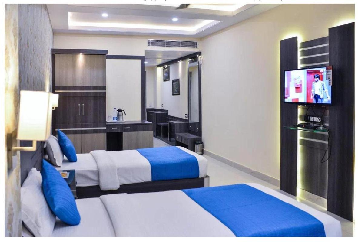 Puja Residency Hotel พาราณสี ภายนอก รูปภาพ