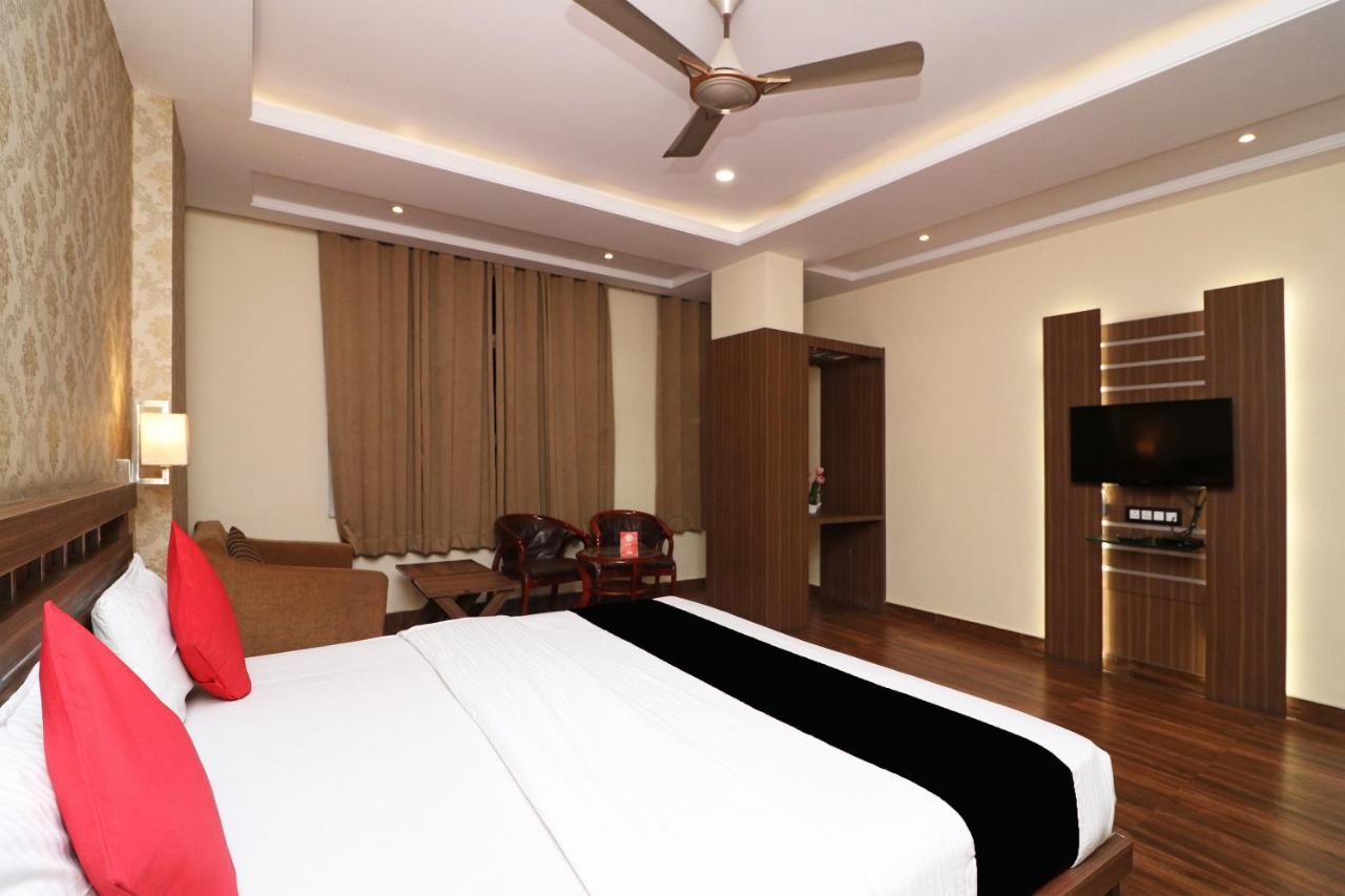 Puja Residency Hotel พาราณสี ภายนอก รูปภาพ